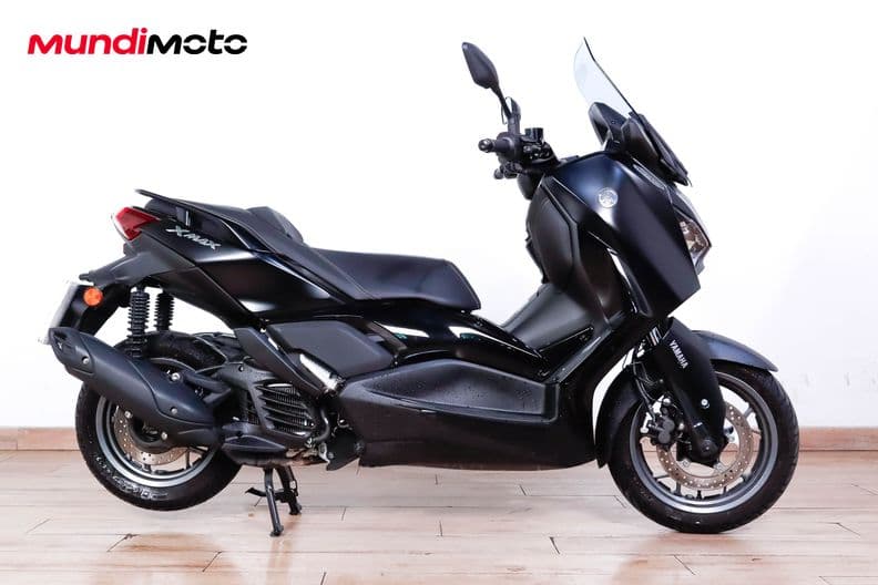 Yamaha XMAX
